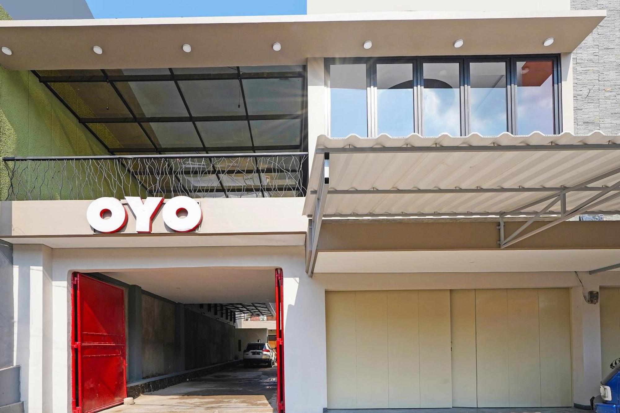 Capital O 1898 Louise Place Cianjur Ngoại thất bức ảnh