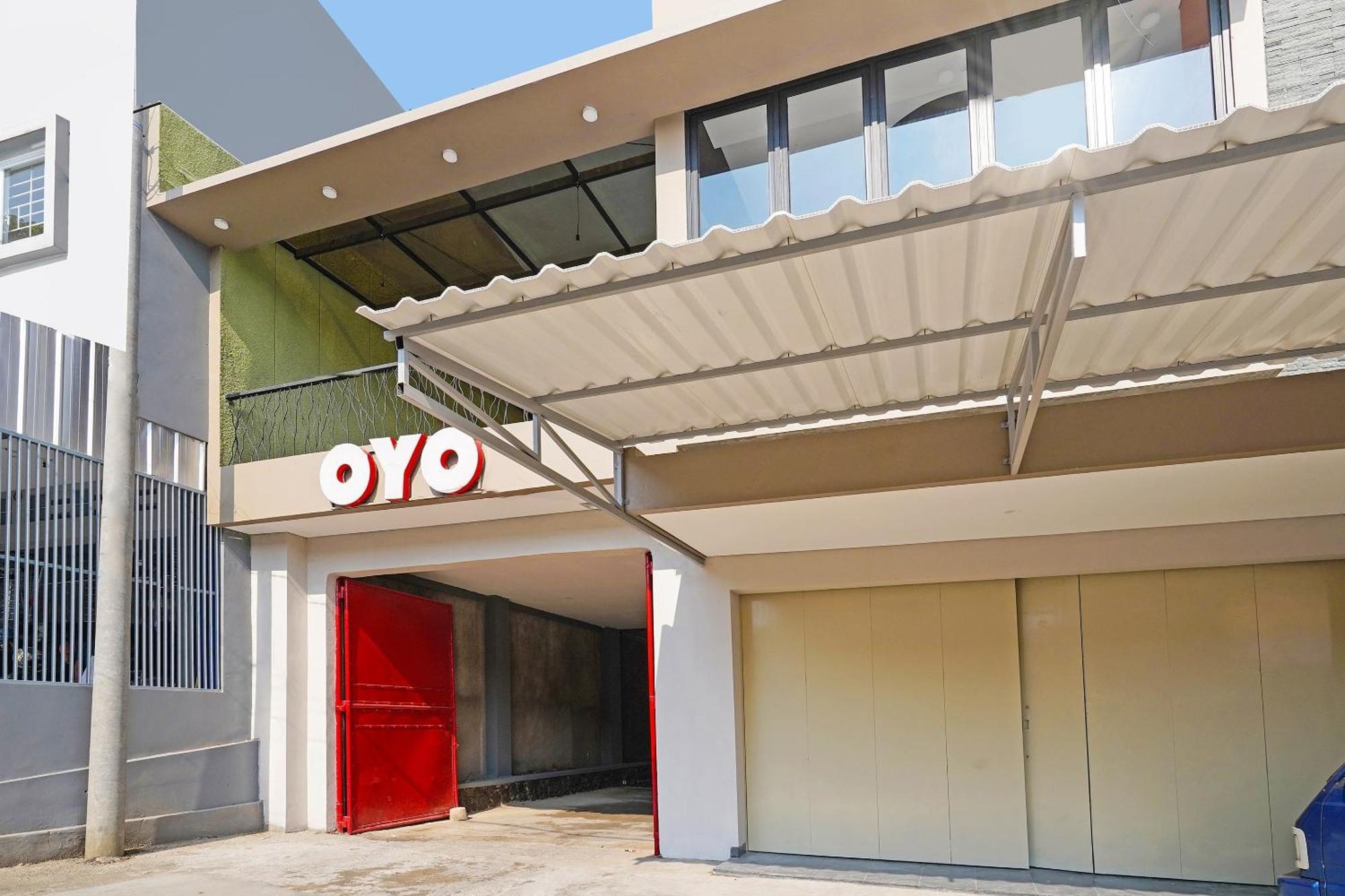 Capital O 1898 Louise Place Cianjur Ngoại thất bức ảnh
