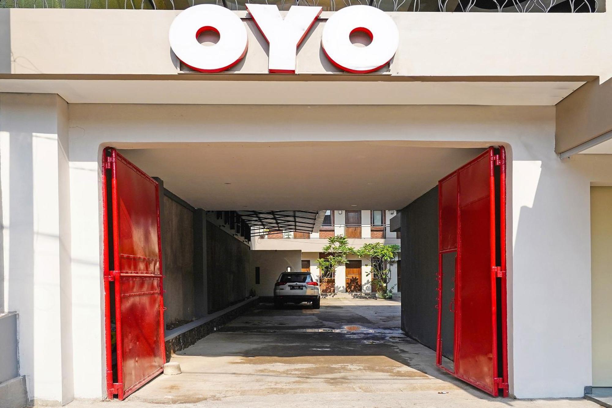 Capital O 1898 Louise Place Cianjur Ngoại thất bức ảnh